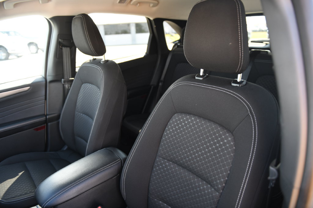 Used 2025 Ford Escape Active FWD image 16