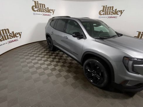 Used 2026 GMC Acadia Elevation w/ Black Edition AWD/4WD image 2