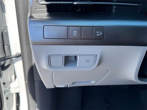 New 2025 Hyundai Kona SEL image 15