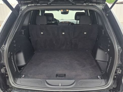 Used 2022 Jeep Grand Cherokee Laredo E w/ Security & Convenience Group image 7