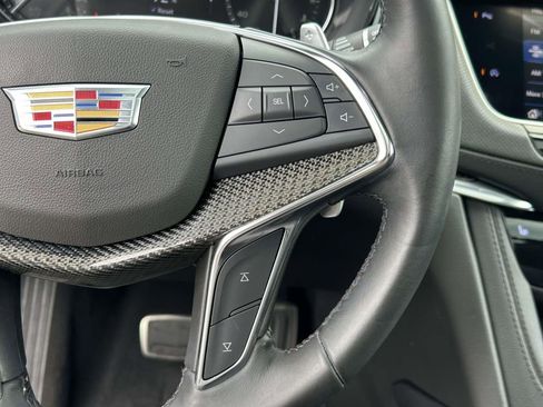 Used 2020 Cadillac XT5 Sportv w/ LPO, Floor Liner Package AWD/4WD image 24