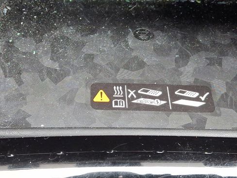 Used 2025 Chevrolet Colorado ZR2 w/ Technology Package image 28