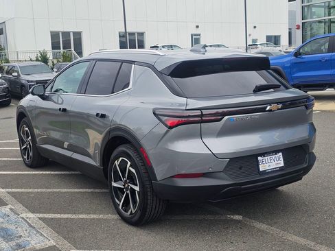 New 2026 Chevrolet Equinox EV LT AWD/4WD image 3