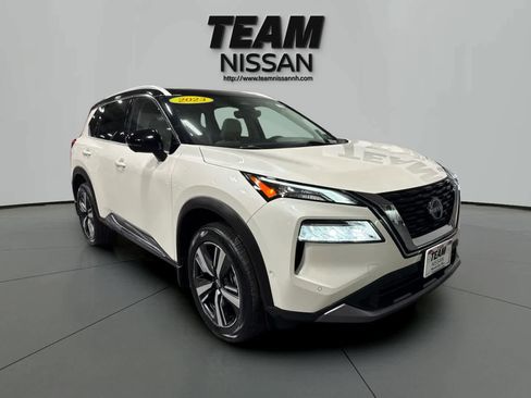 Used 2023 Nissan Rogue SL w/ SL Premium Package image 1