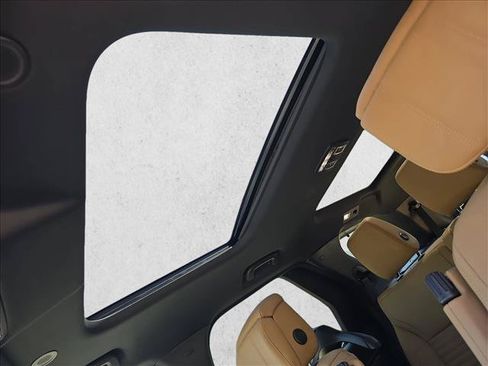 New 2026 Land Rover Discovery Dynamic SE AWD/4WD image 29