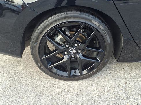 Certified 2024 Honda Civic Sport image 25