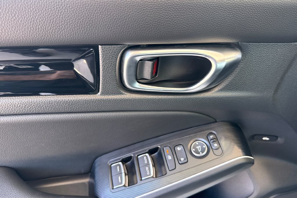 Certified 2026 Honda Civic Sport Touring image 15