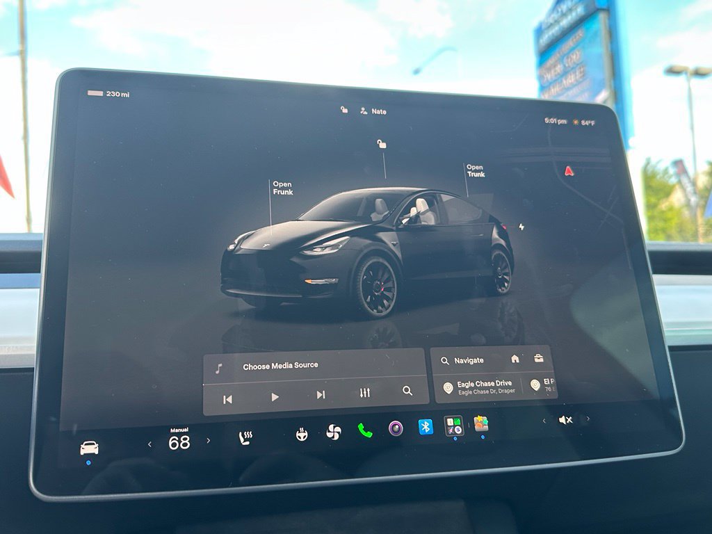 Used 2023 Tesla Model Y Performance AWD/4WD image 30