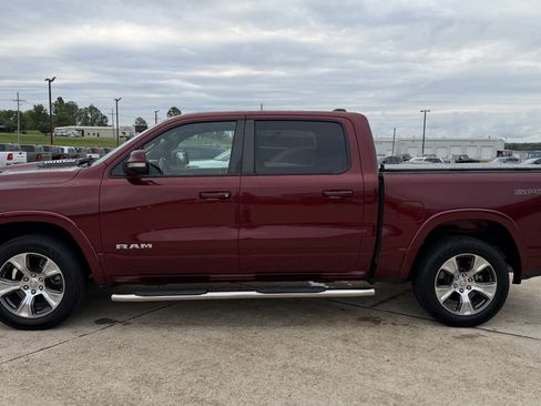 Used 2022 RAM 1500 Laramie w/ Sport Appearance Package AWD/4WD image 4