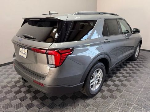 New 2026 Ford Explorer Active AWD/4WD image 8