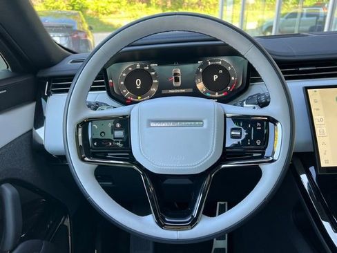 Used 2025 Land Rover Range Rover Sport Dynamic SE AWD/4WD image 29