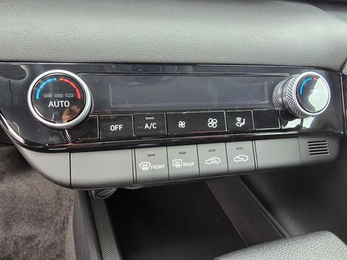 New 2026 Hyundai Elantra Hybrid FWD image 22