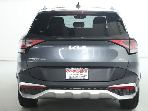 Used 2024 Kia Sportage EX AWD/4WD image 42