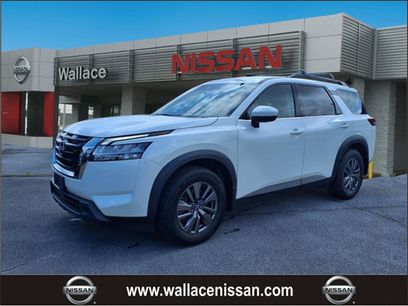 Used 2022 Nissan Pathfinder SV w/ Cargo Package