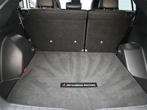 Used 2024 Mitsubishi Eclipse Cross SE image 25