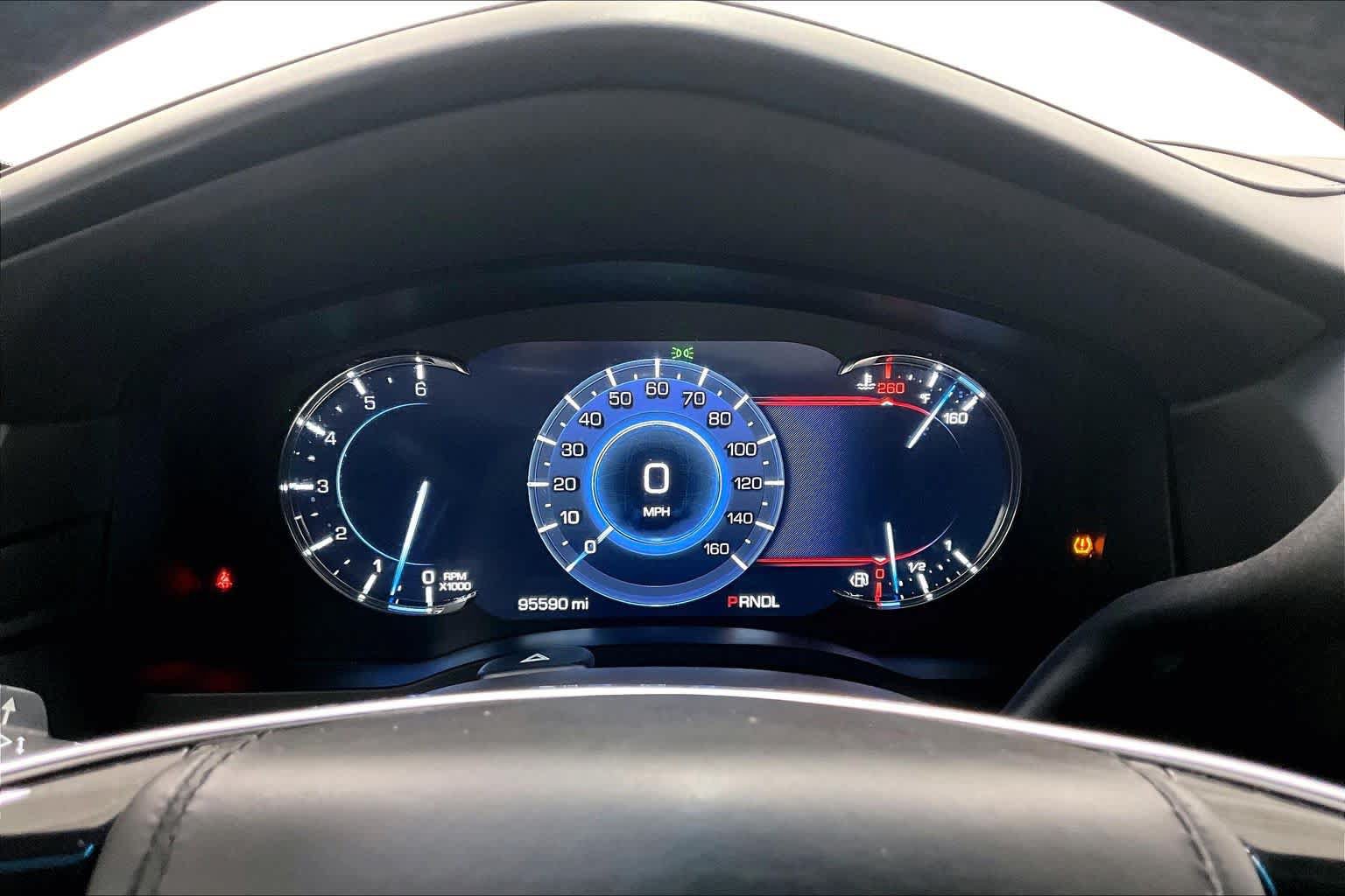 Used 2017 Cadillac Escalade ESV Platinum RWD image 23