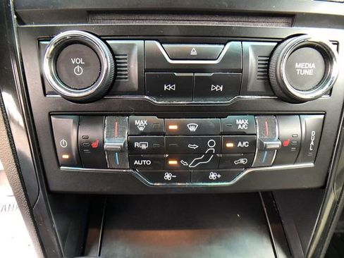 Used 2016 Ford Explorer XLT w/ Equipment Group 201A image 19