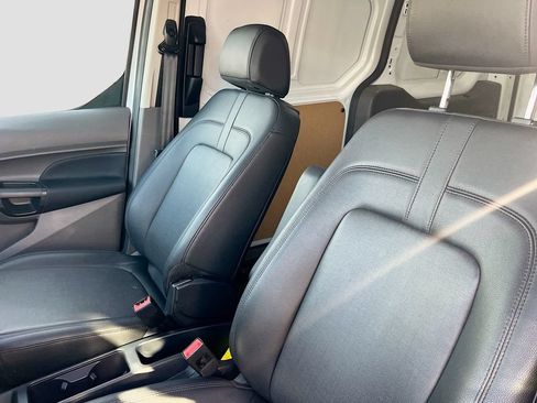 Used 2023 Ford Transit Connect XL FWD image 20