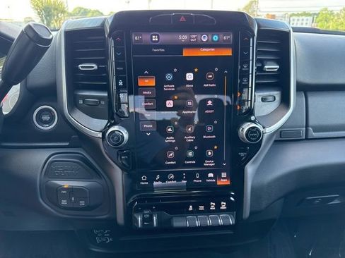Used 2026 RAM 2500 Big Horn AWD/4WD image 27