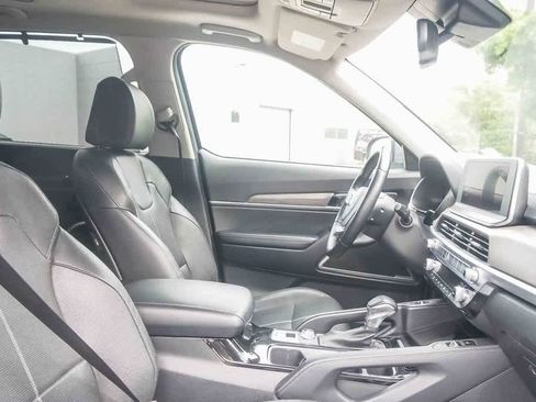 Used 2021 Kia Telluride EX w/ EX Premium Package image 19