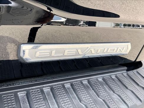 Used 2024 GMC Sierra 1500 Elevation RWD image 10