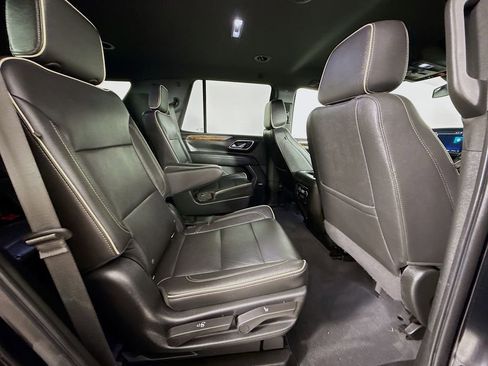 Used 2022 Chevrolet Tahoe Premier AWD/4WD image 31