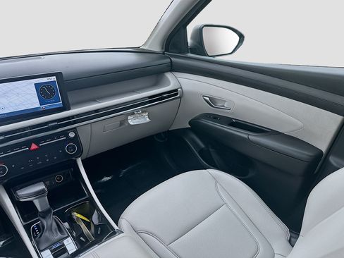 Used 2025 Hyundai Tucson SEL FWD image 21