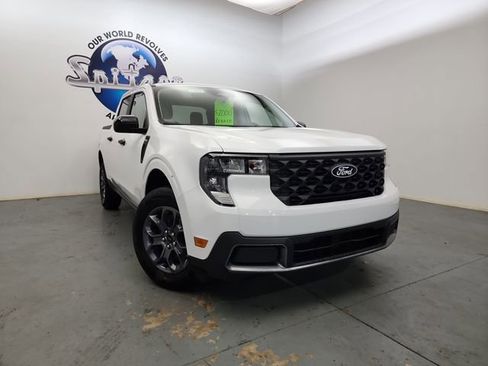 New 2025 Ford Maverick XLT w/ XLT Luxury Package image 4