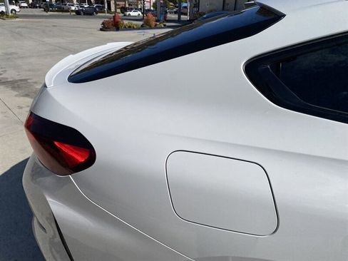 Used 2023 BMW X6 xDrive40i w/ M Sport Package image 22