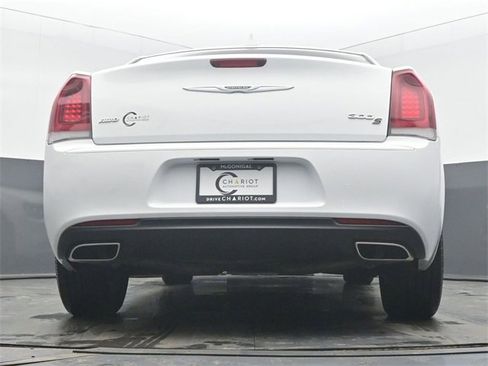 Used 2019 Chrysler 300 S image 50