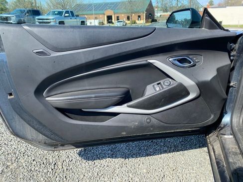 Used 2020 Chevrolet Camaro LS image 8