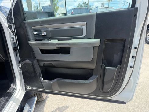 Used 2016 RAM 5500 Tradesman w/ Power Accessory Group AWD/4WD image 17