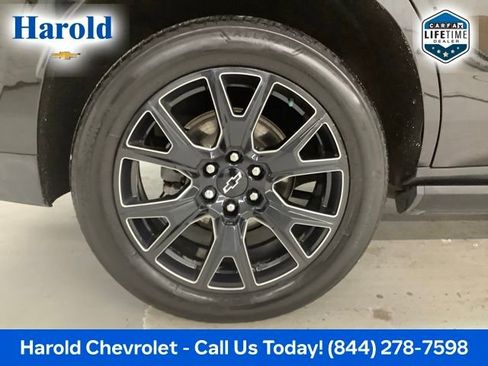 Used 2023 Chevrolet Tahoe High Country image 7