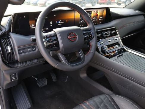 Certified 2025 Nissan Armada PRO-4X w/ Pro-4X Premium Package AWD/4WD image 18