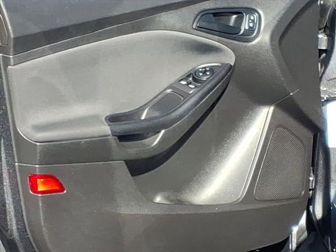 Used 2016 Ford Focus S image 22