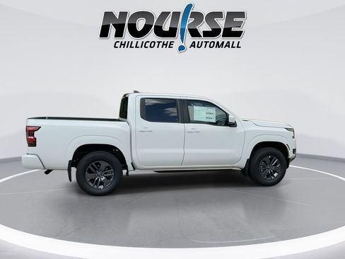 New 2025 Nissan Frontier SV image 9