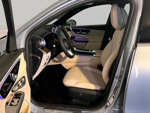 New 2026 Mercedes-Benz GLC 300 4MATIC image 13