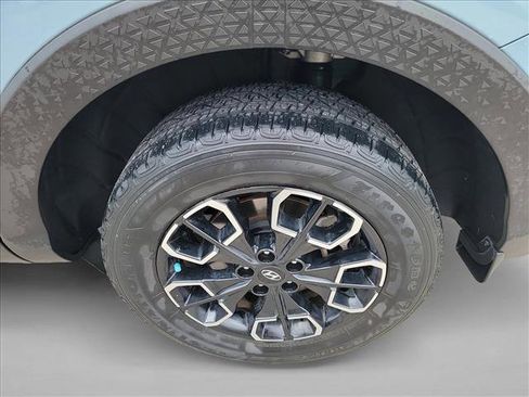 Used 2022 Hyundai Santa Cruz SEL image 12