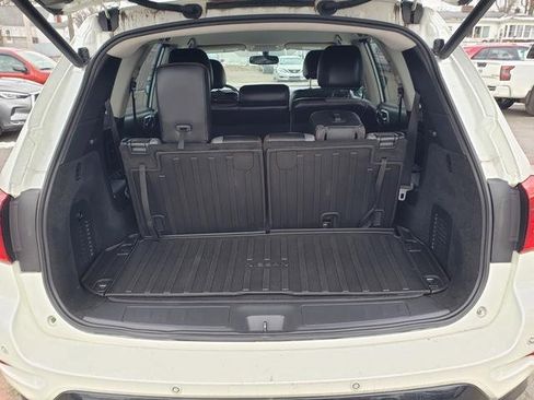 Used 2019 Nissan Pathfinder SL w/ Rock Creek Edition image 6