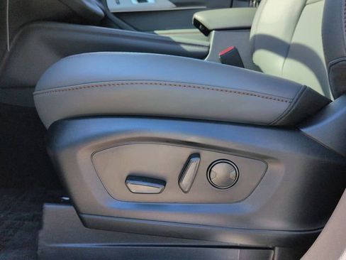 New 2026 Ford Explorer Active w/ Active Comfort Package image 23