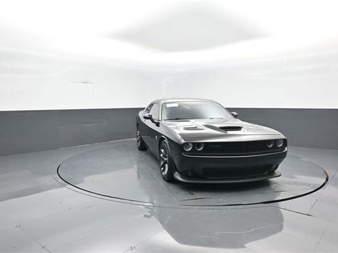Used 2022 Dodge Challenger R/T Scat Pack image 2