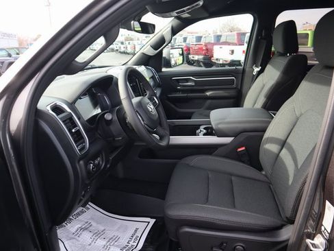 New 2026 RAM 1500 4x4 Crew Cab image 5