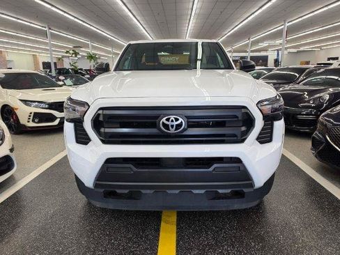 Used 2025 Toyota Tacoma SR RWD image 3