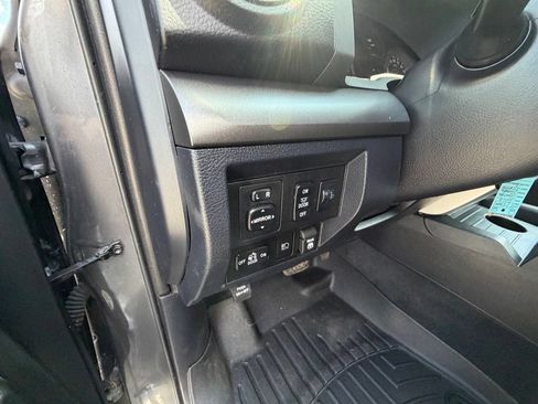 Used 2019 Toyota Tundra SR5 AWD/4WD image 22