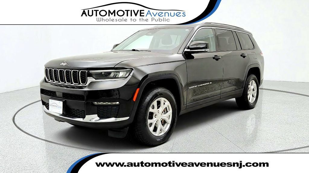 Used 2023 Jeep Grand Cherokee L Limited AWD/4WD image 1