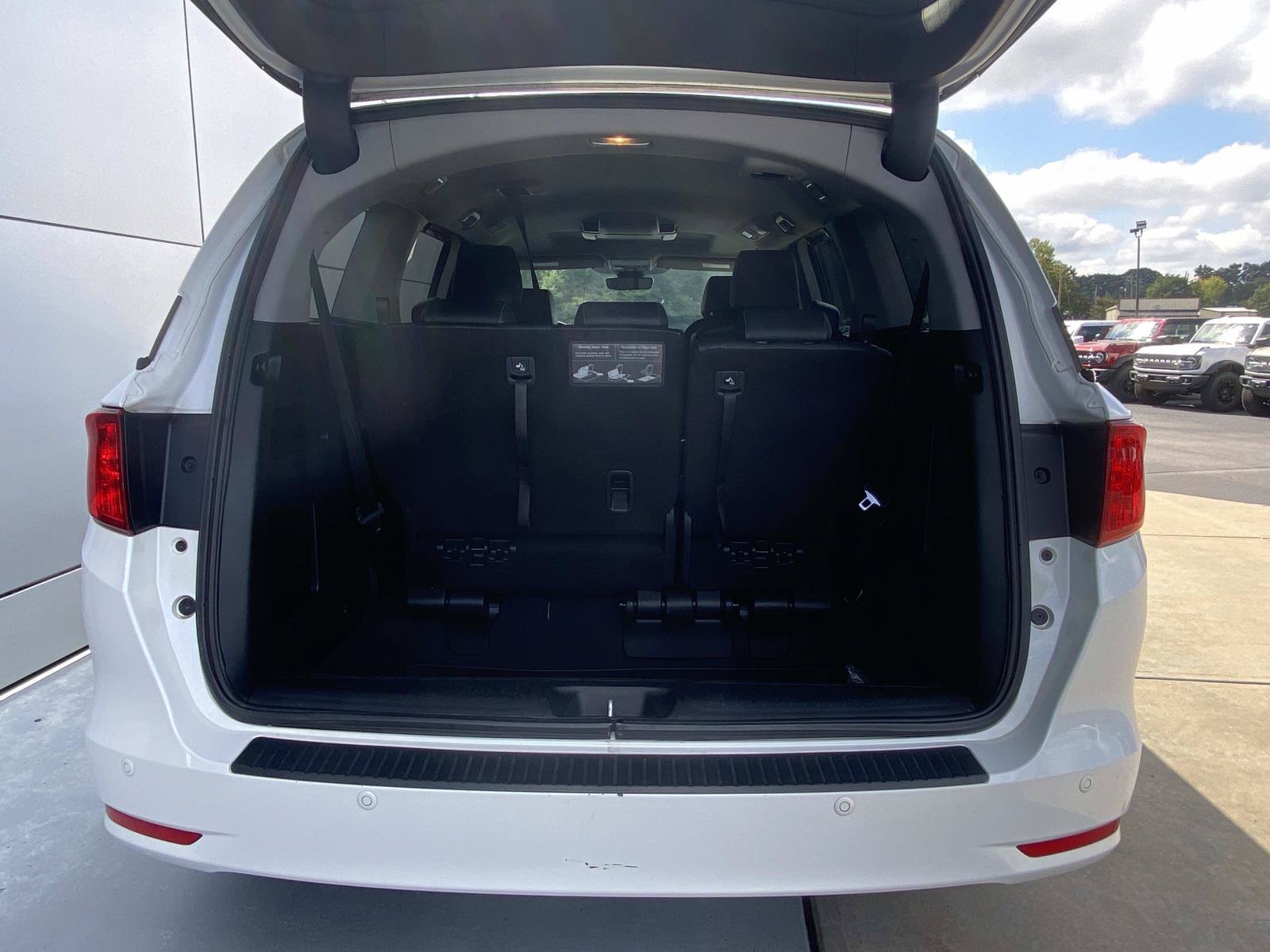 Used 2022 Honda Odyssey Touring image 8