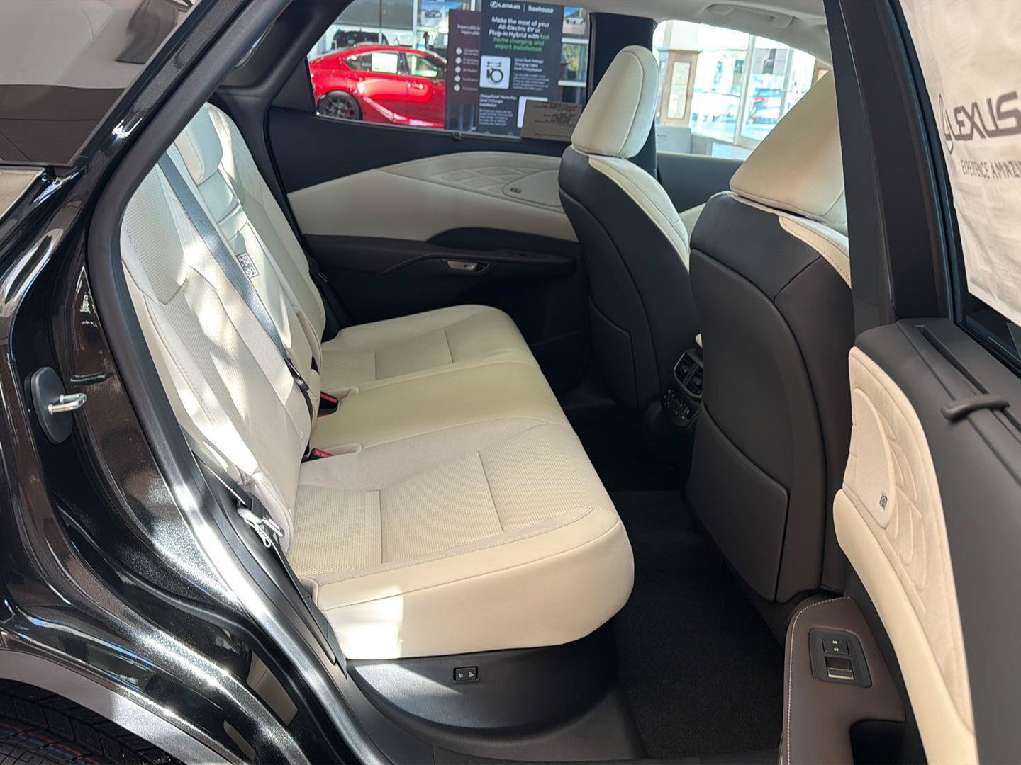New 2026 Lexus RX 350 FWD w/ Convenience Package image 13