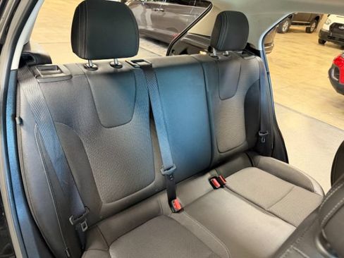 Used 2025 Buick Encore GX Preferred FWD image 27