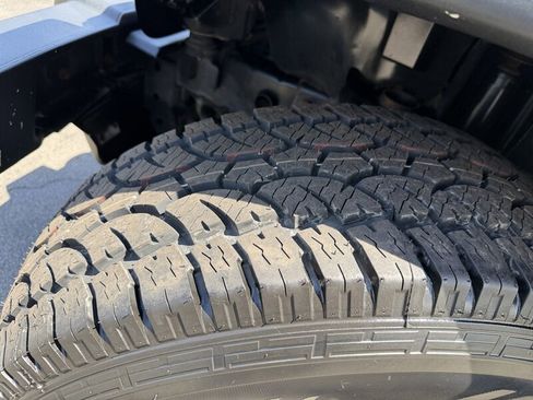 Used 2018 Jeep Wrangler Sport AWD/4WD image 11