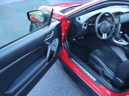 Used 2015 Subaru BRZ Limited image 14